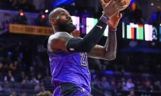 九游娱乐入口-76人绝杀爵士，詹姆斯带队取胜