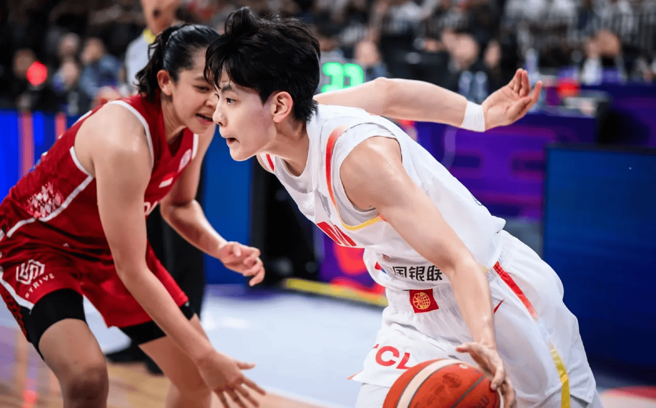 印尼队完胜中国队，辛杜扛起全队